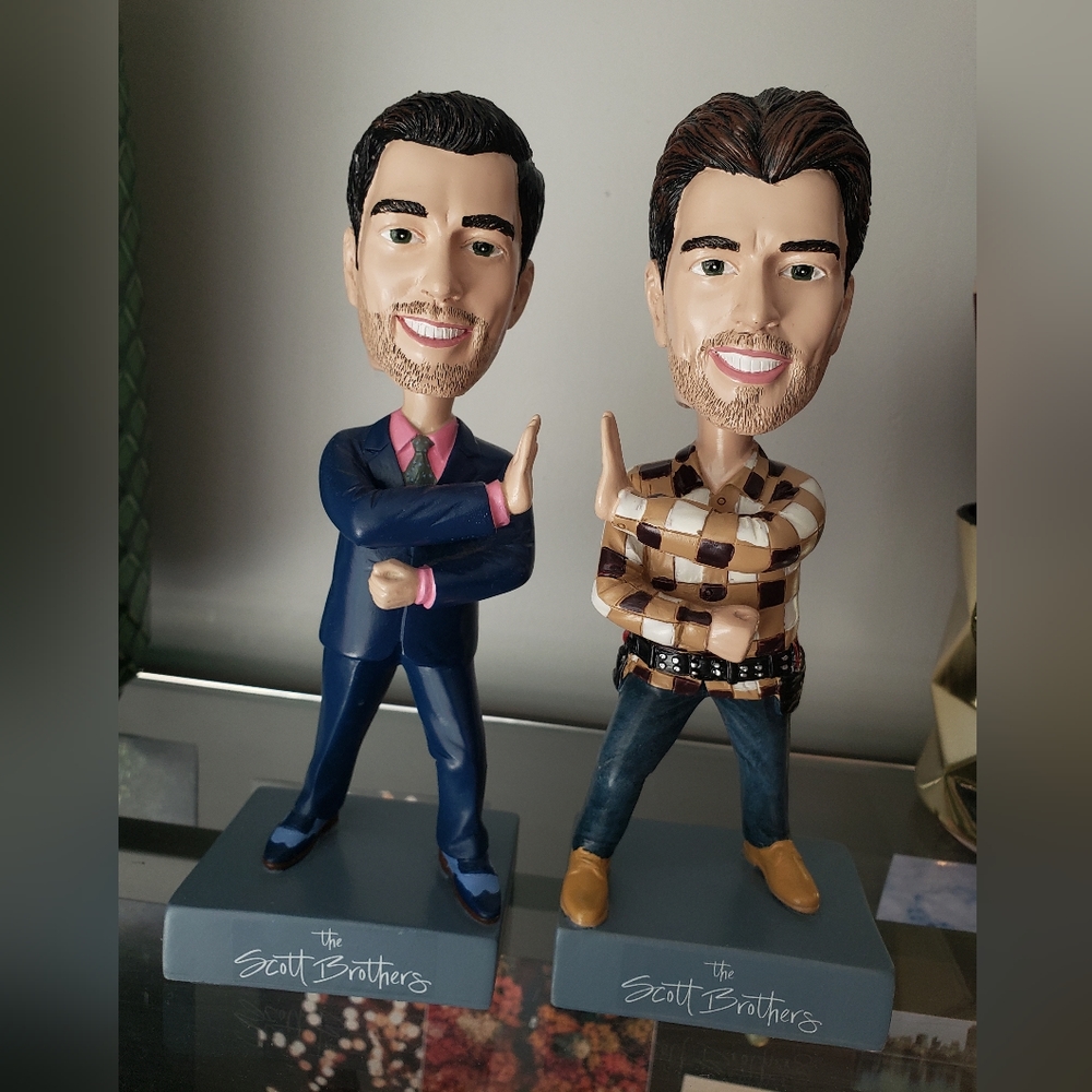 The Scott Brothers bobbleheads